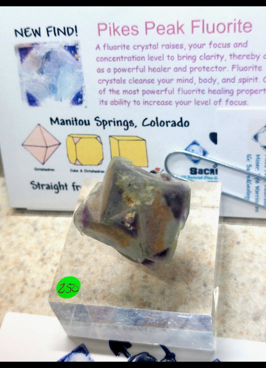 Interpenetrating Phantom Fluorite Cube 🤯🔥